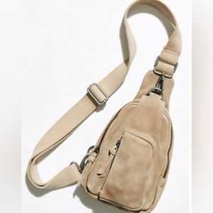 Free People Hudson Sling Bag in Pebble NWT